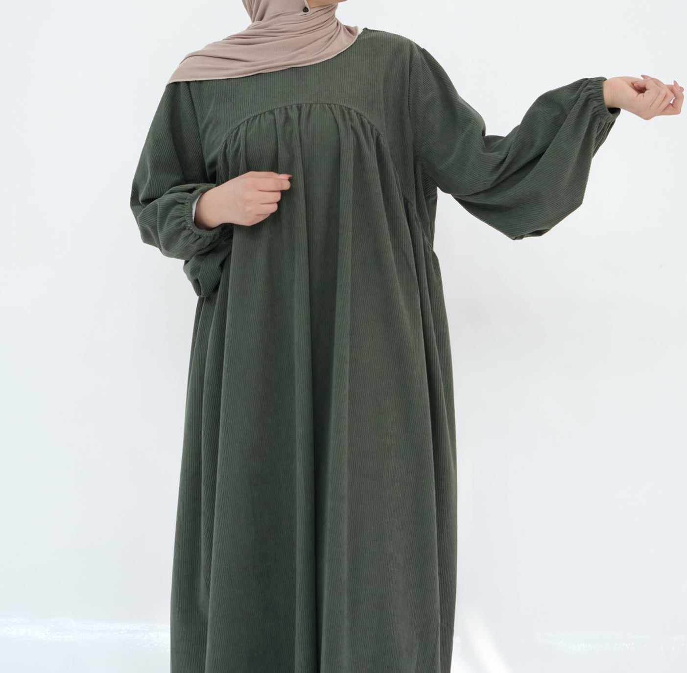 Corduroy Cuffed Sleeve Abaya - 4 Colours