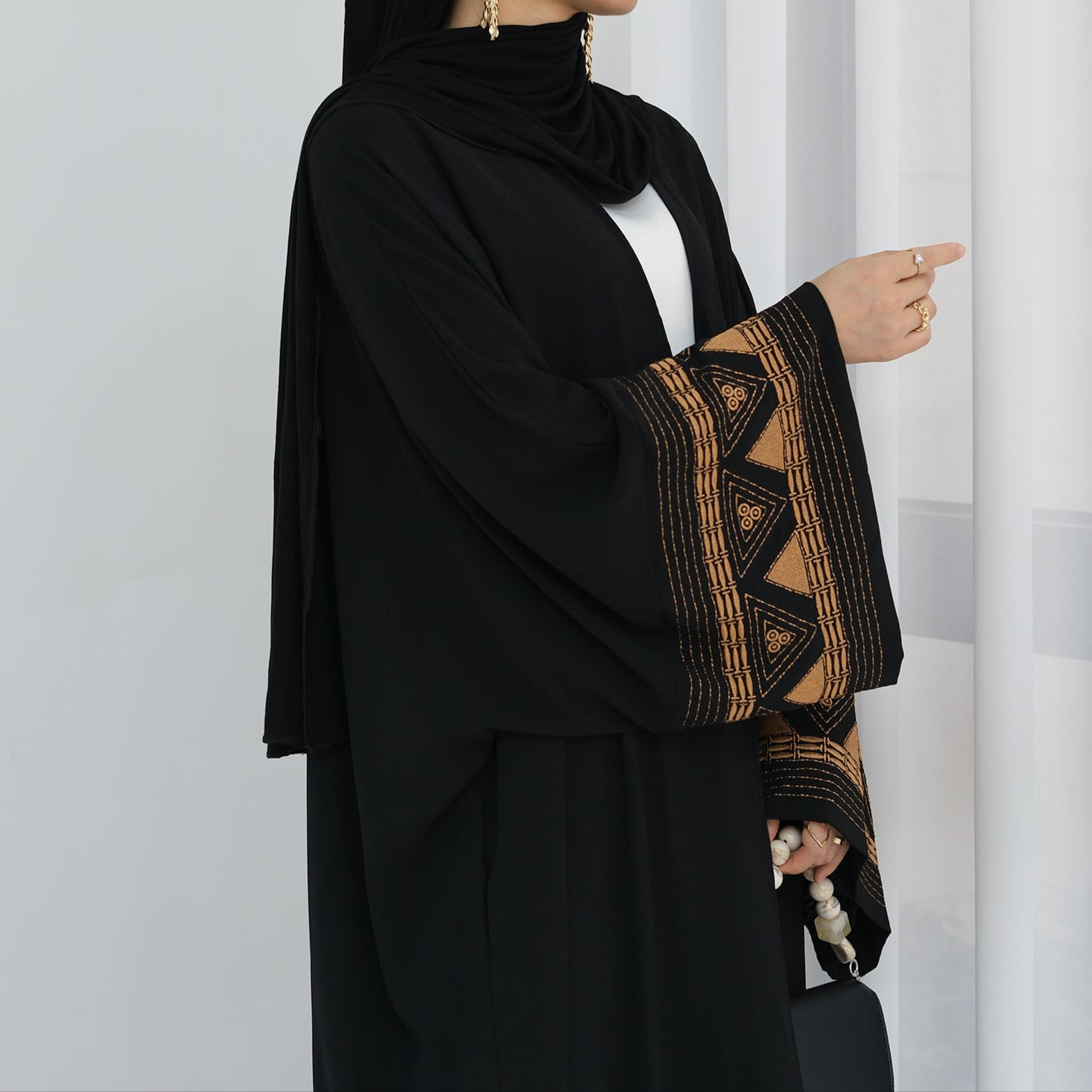 Saniya Embroidered Abaya - 2 Colours