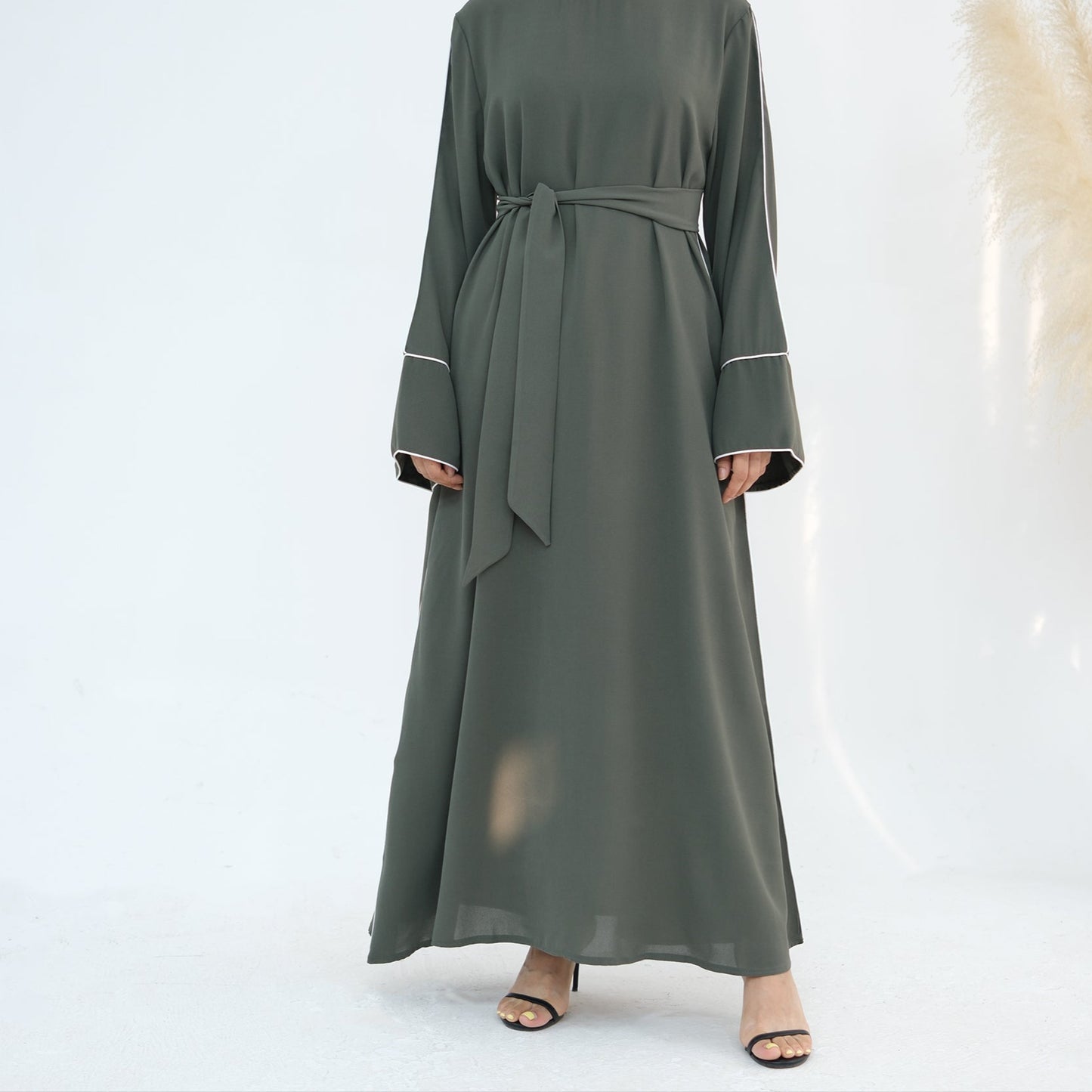 Iqra Closed Abaya - 4 Colours