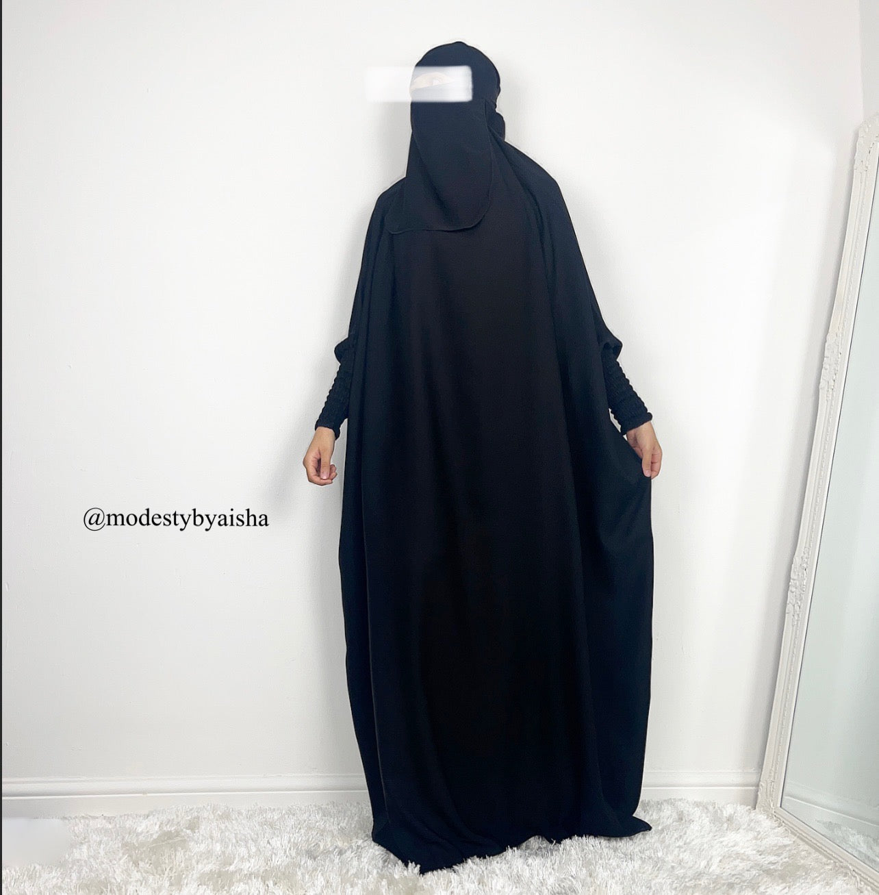 One Piece Jilbab - Black