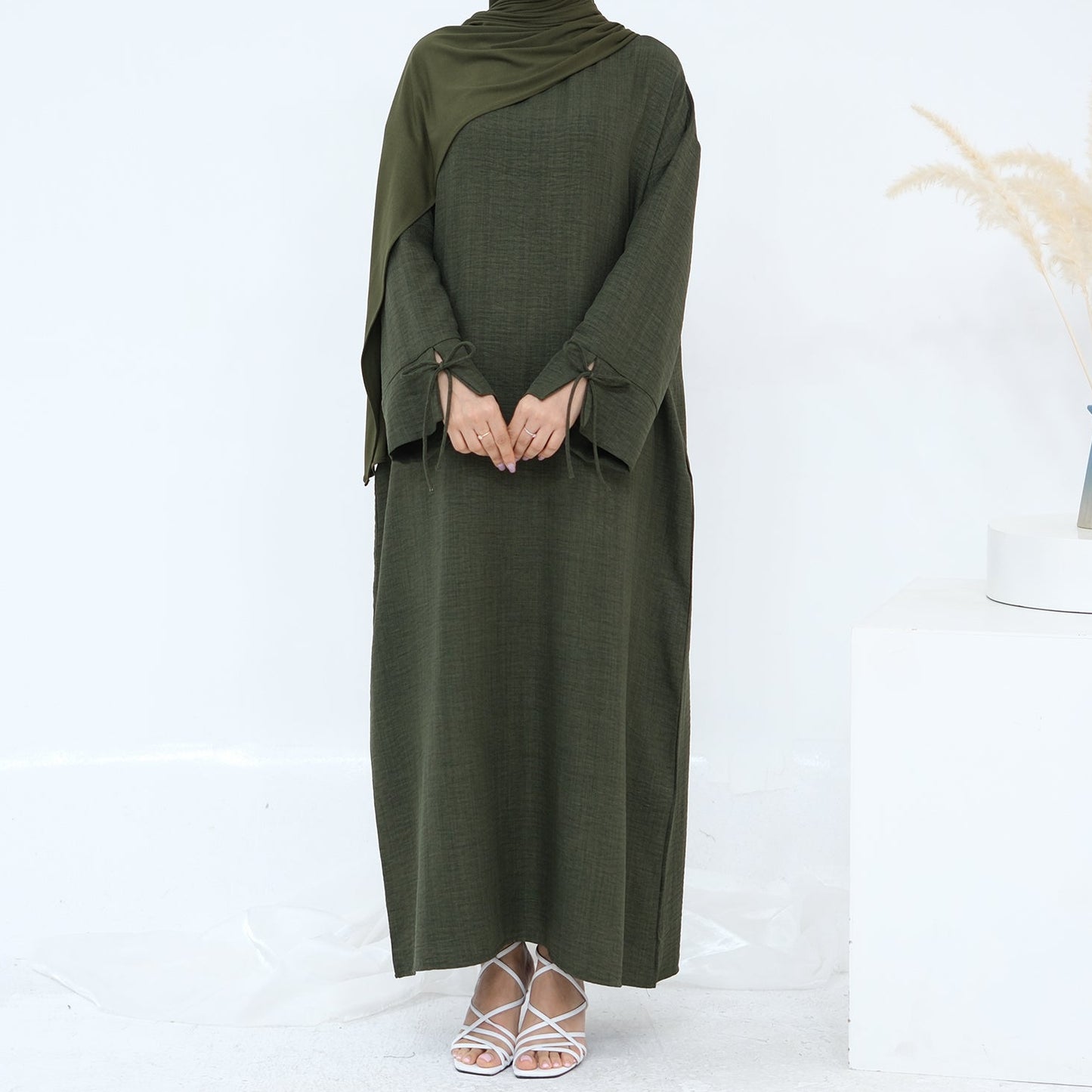 Soft Linen Feel Closed Abaya - 3 Colours