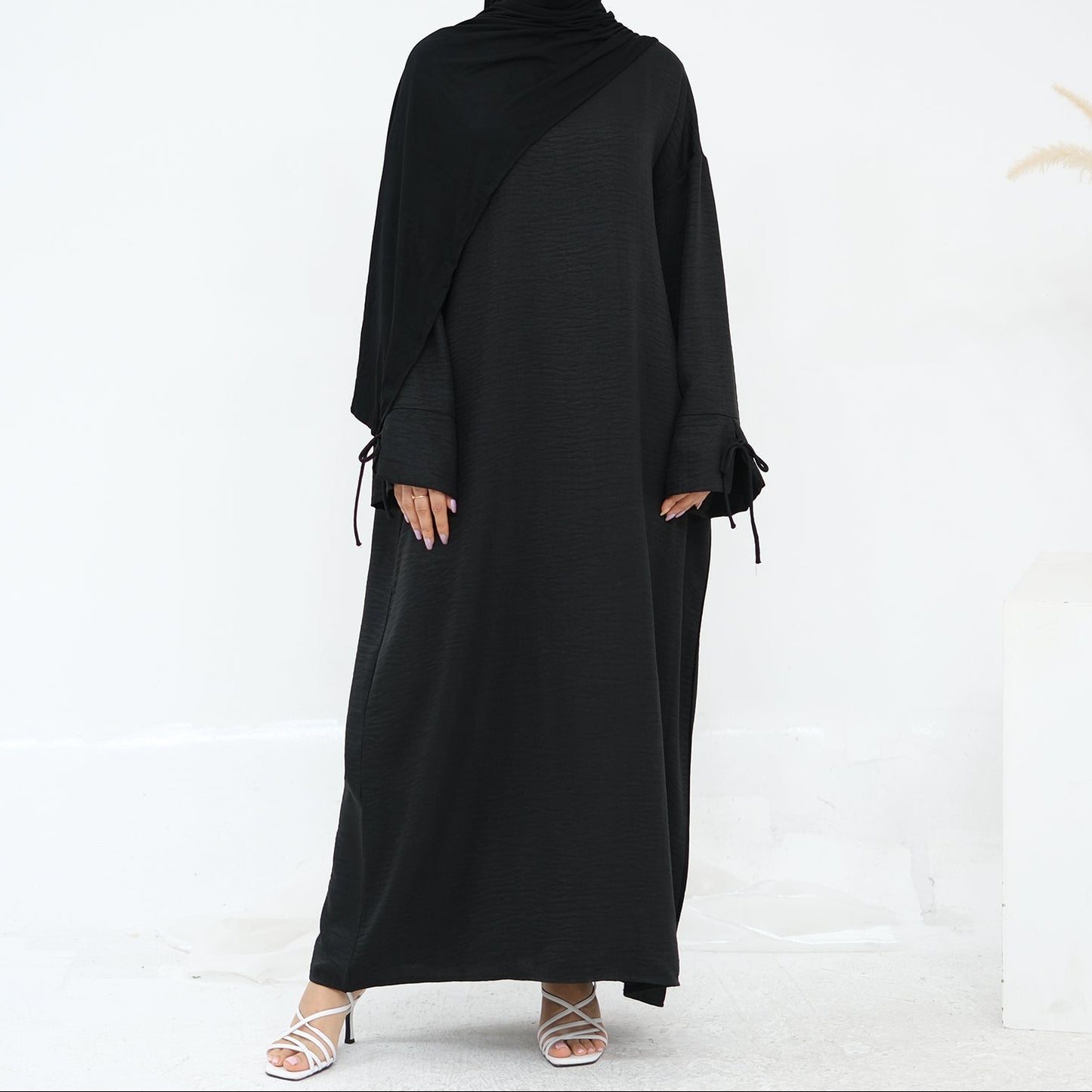 Soft Linen Feel Closed Abaya - 3 Colours