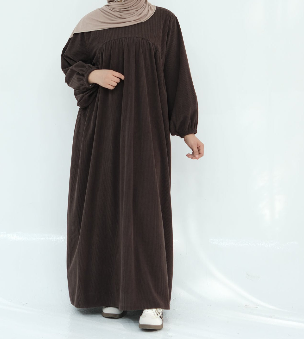 Corduroy Cuffed Sleeve Abaya - 4 Colours