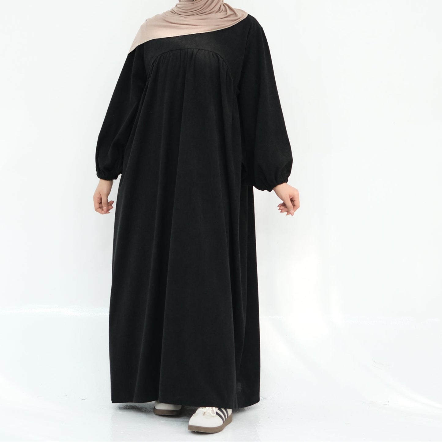 Corduroy Cuffed Sleeve Abaya - 4 Colours