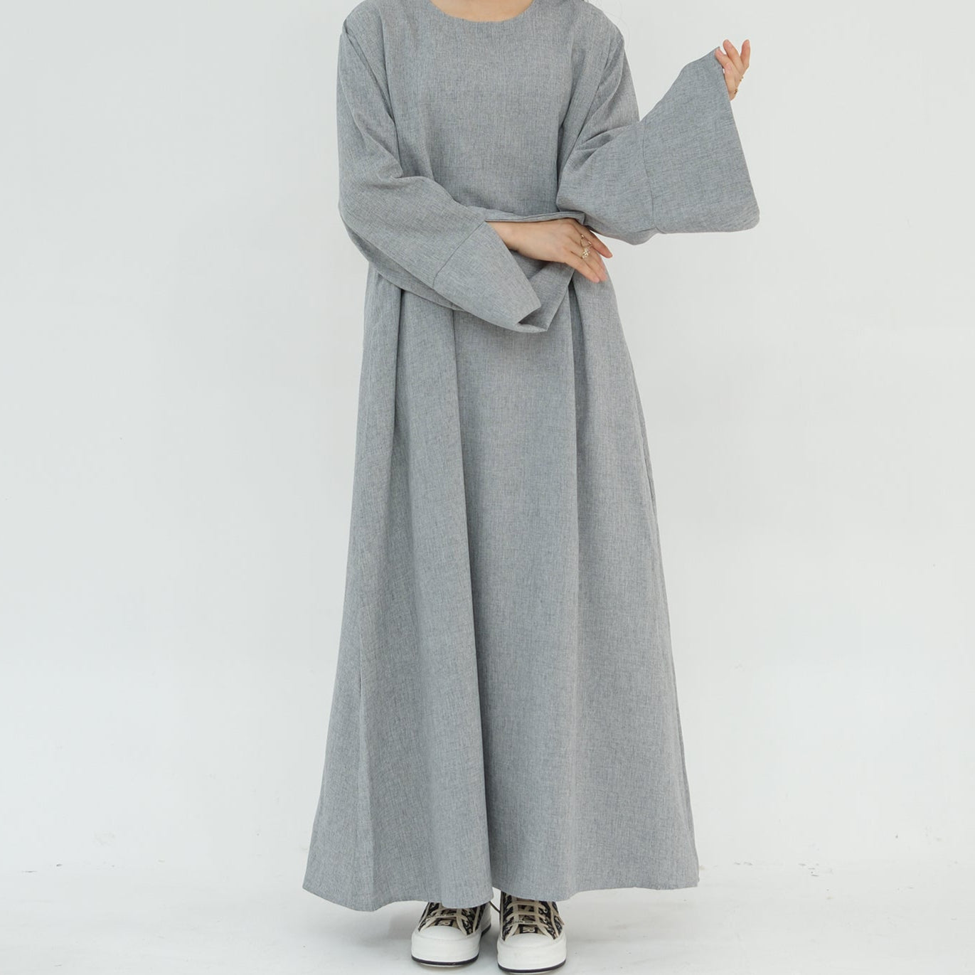 Closed Linen Abaya - 3 Colours