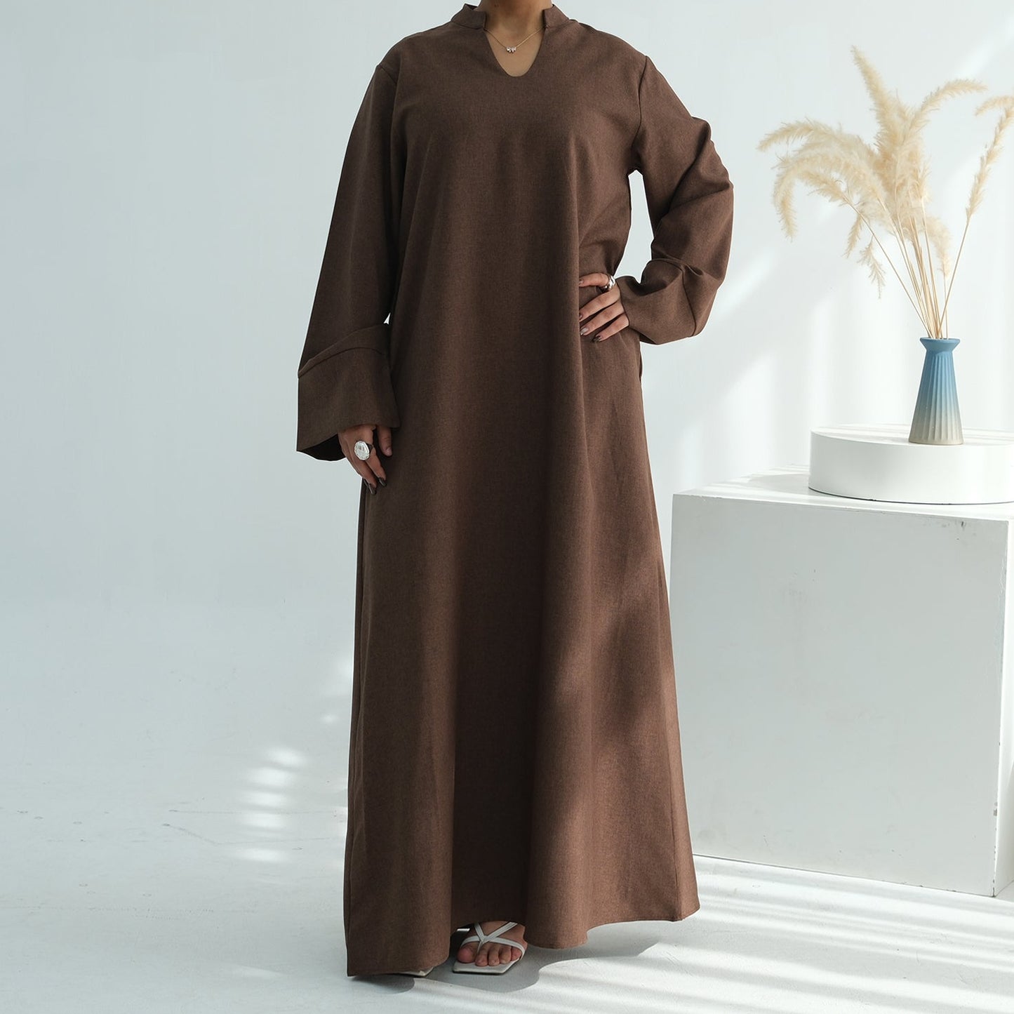 V Neck Closed Abaya - 5 Colours