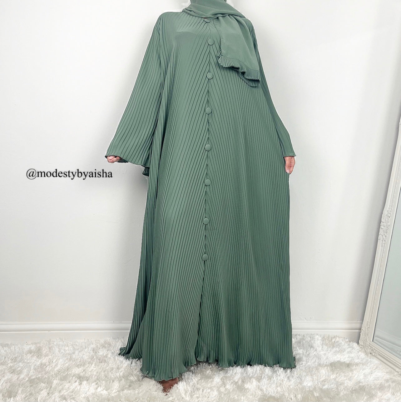 Jannah Pleated Closed Abaya - 7 Colours