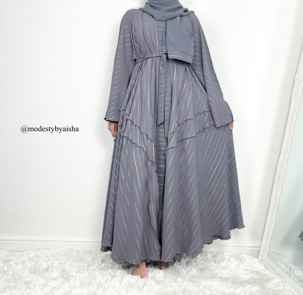 Laiba Grey - Closed / Open Abaya